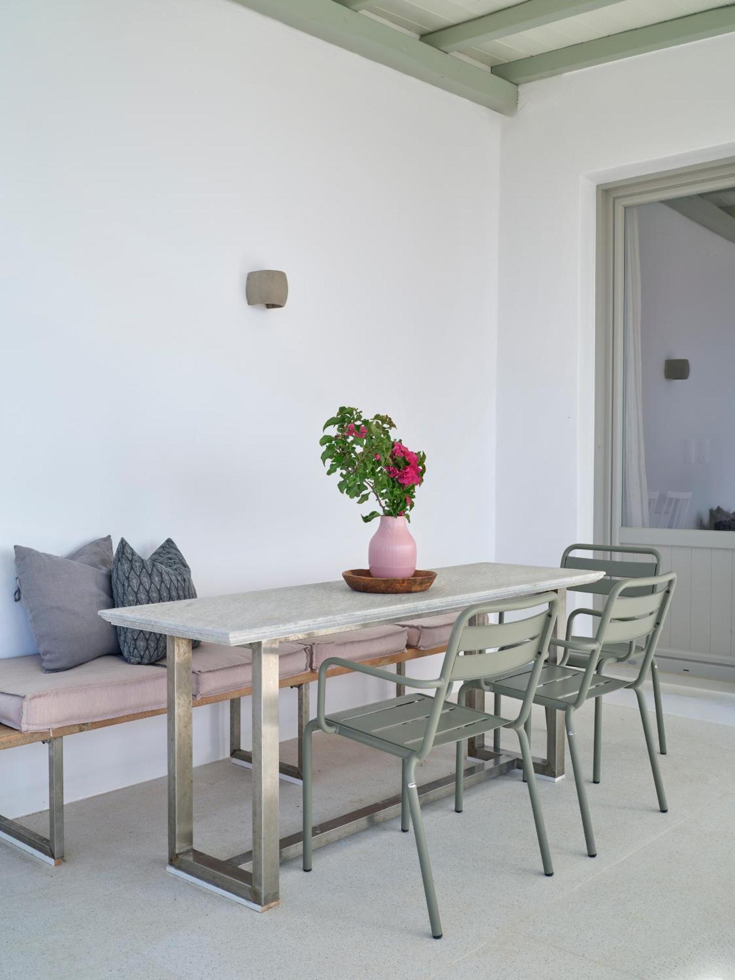 Magoo Suites Logaras Zewnętrze zdjęcie